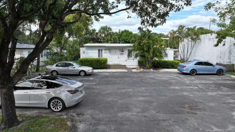 211 SW 2nd Court, Pompano Beach, FL 33060 - #2