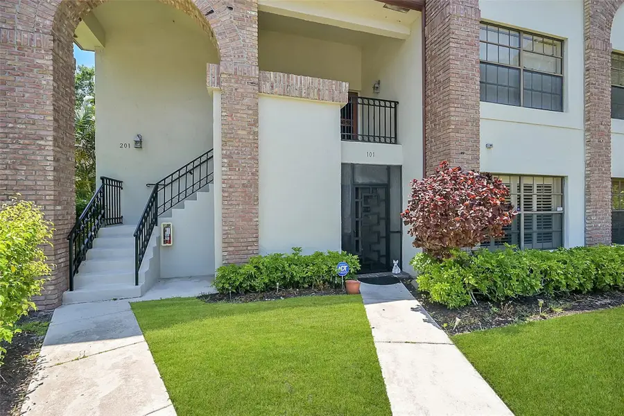 8049 Aberdeen Drive #101, Boynton Beach, FL 33472 - #3