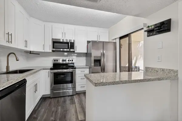 20110 NE 3rd Court #5, Miami, FL 33179