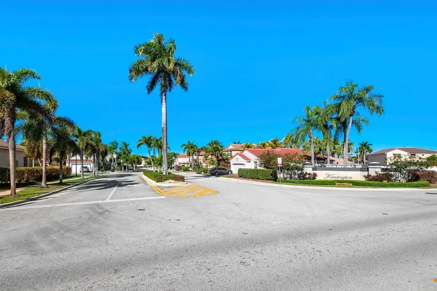 18921 NW 10 Street, Pembroke Pines, FL 33029 - #2