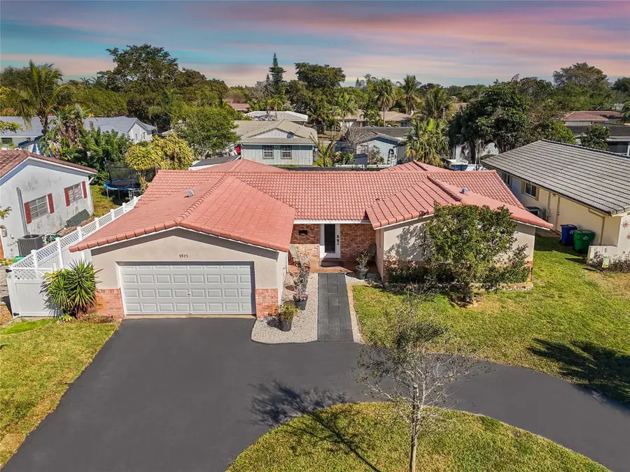 3971 NW 108th Avenue, Coral Springs, FL 33065 - #2