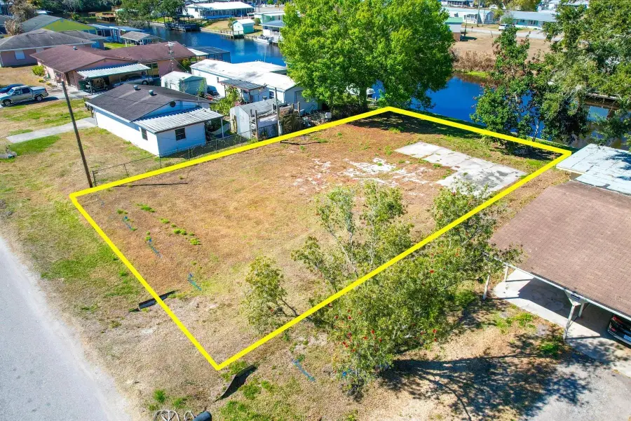 2937 SE 21st Court, Okeechobee, FL 34974 - #2