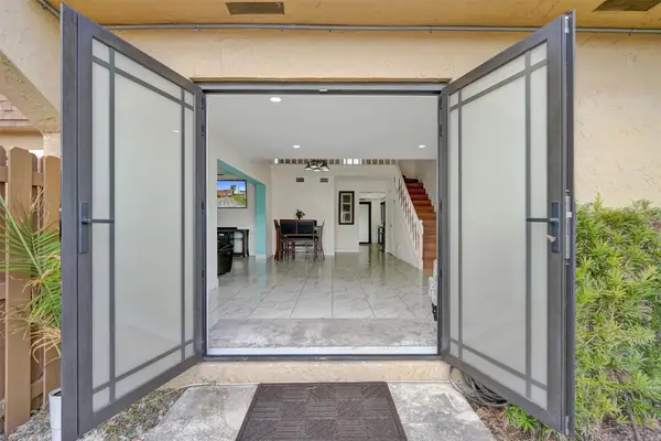 3541 NW 95th Terrace #202, Sunrise, FL 33351