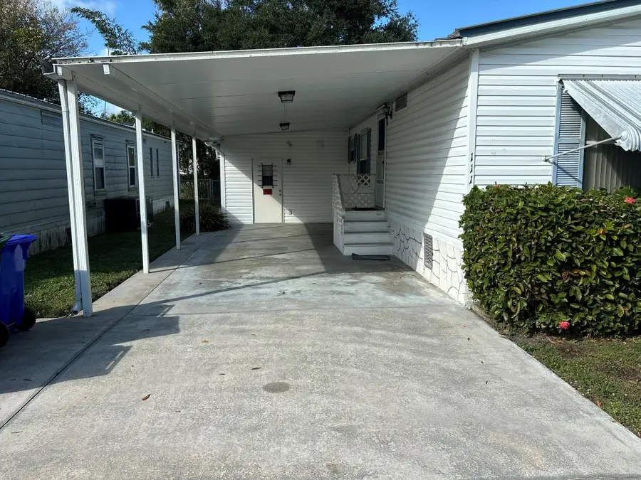 111 NE 8th Avenue, Okeechobee, FL 34972 - #3