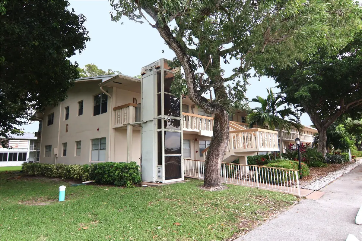29 Richmond D #29, Deerfield Beach, FL 33442 - #1