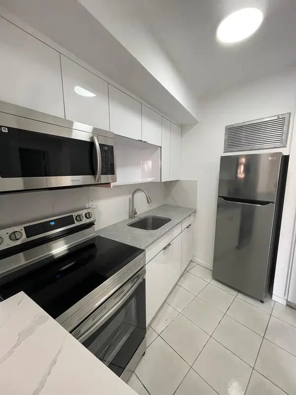 11 SW 52nd Avenue #7A, Coral Gables, FL 33134