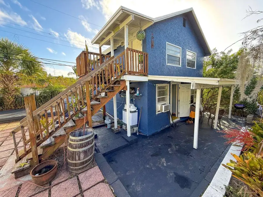 920 Selkirk Street, West Palm Beach, FL 33405 - #3