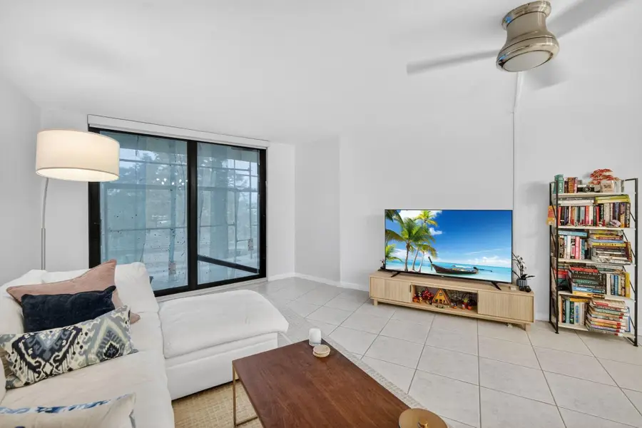 3900 N Hills Drive #306, Hollywood, FL 33021 - #2