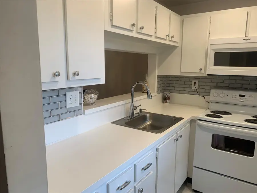 9081 Lime Bay Boulevard #214, Tamarac, FL 33321 - #3