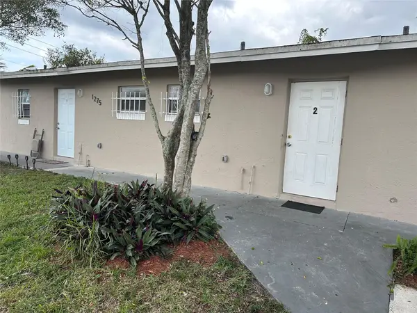 1275 27 Avenue, Oakland Park, FL 33311