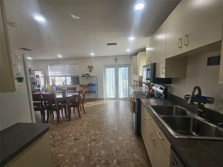 8040 SW 19th Court, Davie, FL 33324 - #2