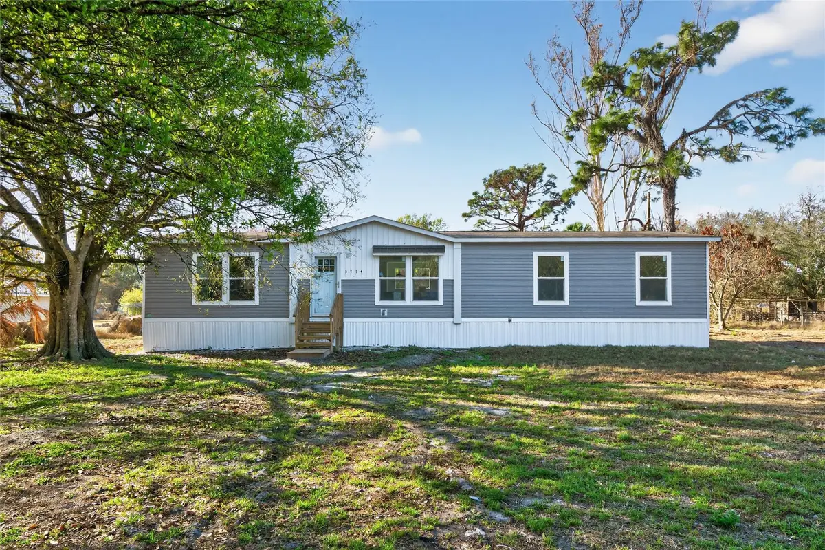 3714 NW 165th Court, Okeechobee, FL 34972 - #1