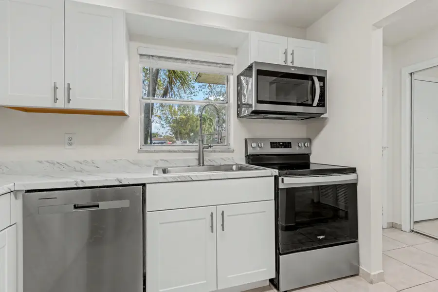 437 SW Natura Avenue #F, Deerfield Beach, FL 33441 - #3