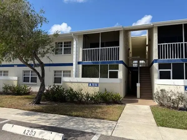 1500 SE Royal Green Circle #203, Port St Lucie, FL 34952