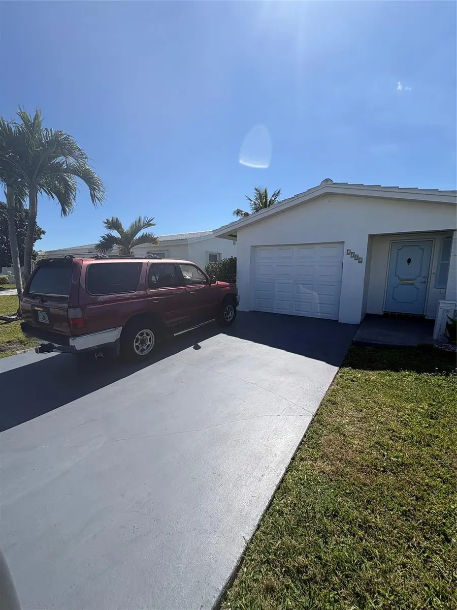 2392 SW 13th Terrace, Boynton Beach, FL 33426 - #2