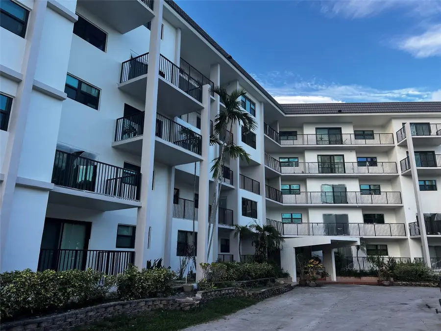 1000 River Reach Drive #320, Fort Lauderdale, FL 33315 - #3