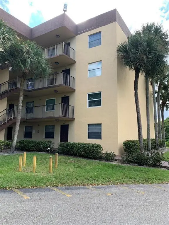 3101 NW 47th Terrace #335, Lauderdale Lakes, FL 33319