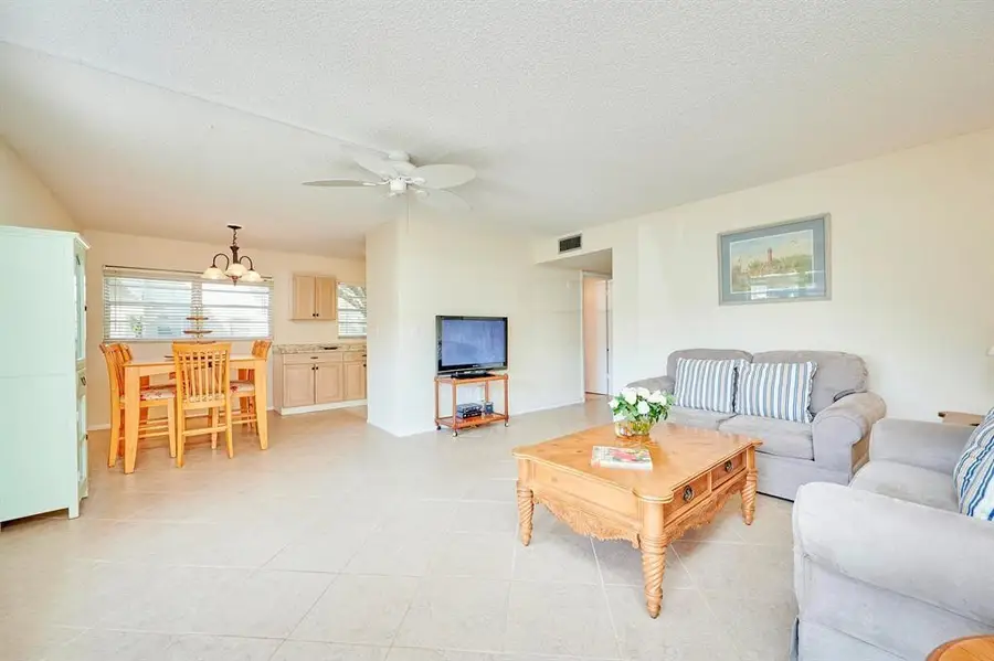 58 Woodland Drive #102, Vero Beach, FL 32962 - #2