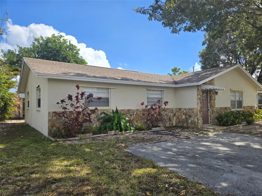 296 Alemeda Drive, Palm Springs, FL 33461 - #3