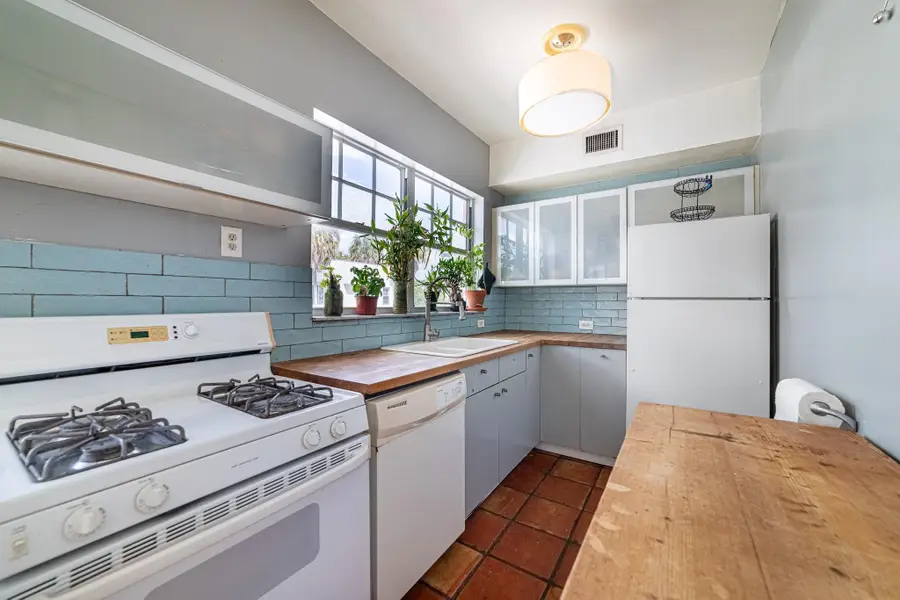 758 Meridian Avenue #8, Miami Beach, FL 33139 - #3