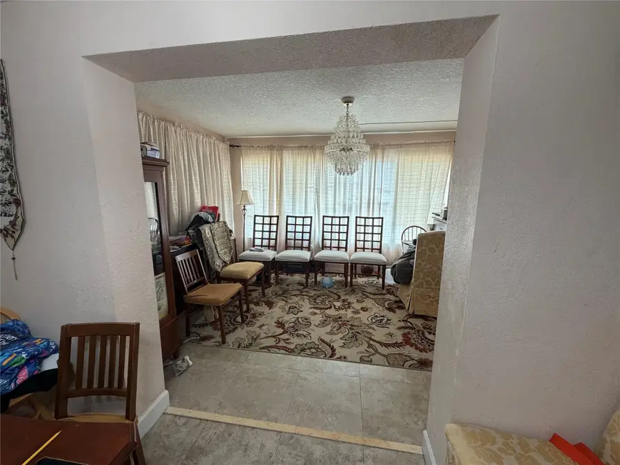 8870 Taft Street, Pembroke Pines, FL 33024 - #2