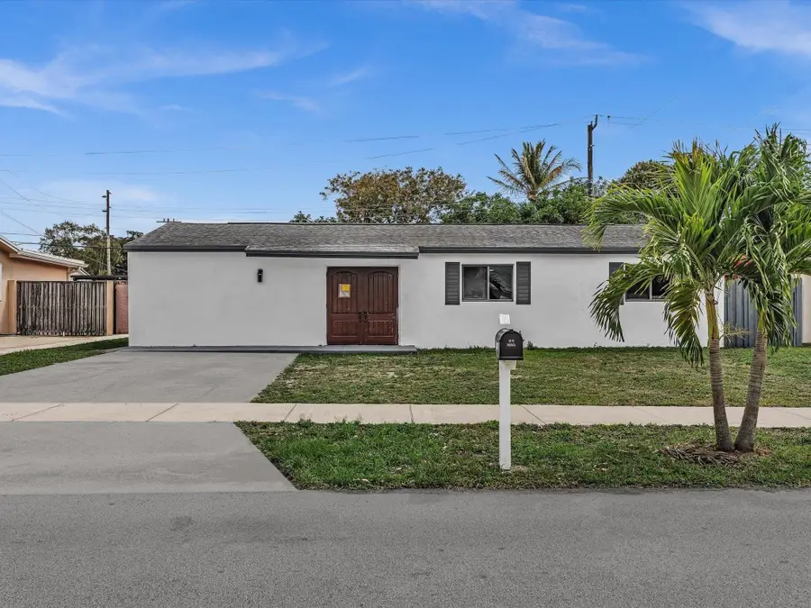 2340 SW 42nd Terrace, Fort Lauderdale, FL 33317 - #2