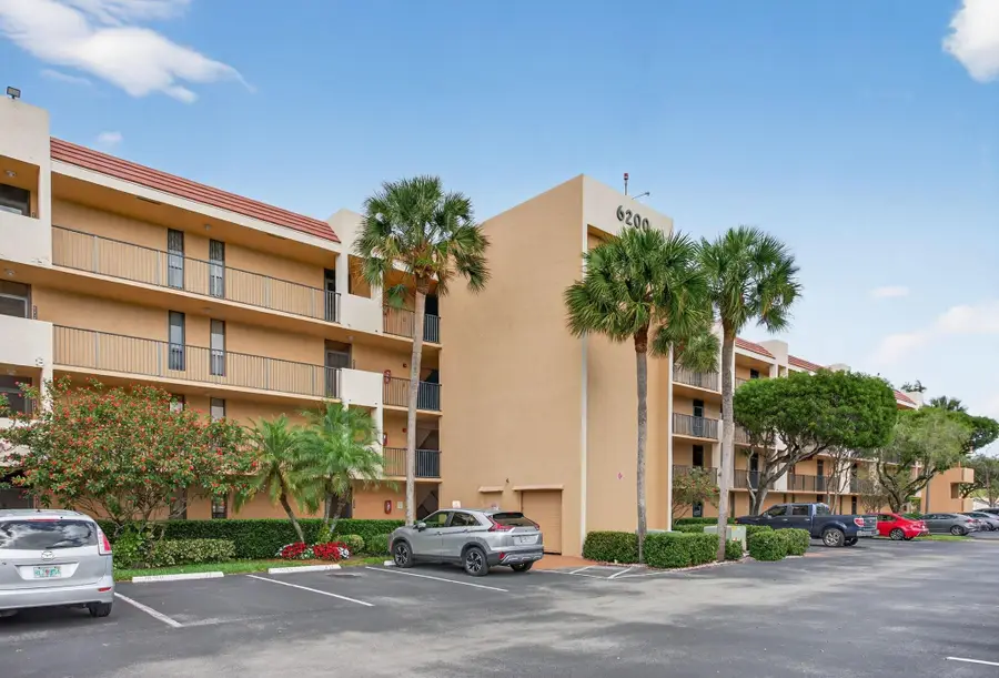 6239 Coral Lake Drive #403, Margate, FL 33063 - #3