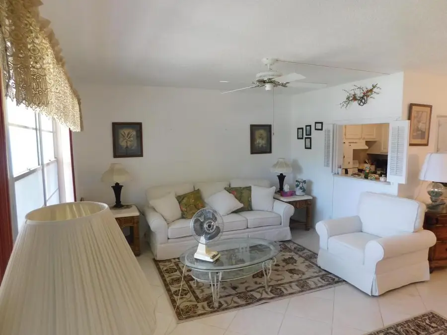 110 Salisbury E, West Palm Beach, FL 33417 - #2