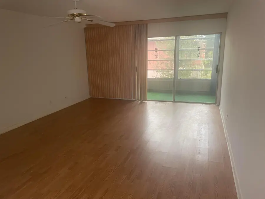 20 Golfs Edge #E, West Palm Beach, FL 33417 - #3