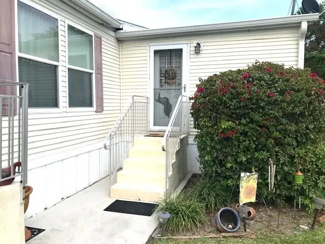20 Madrid Lane, Port Saint Lucie, FL 34952 - #2