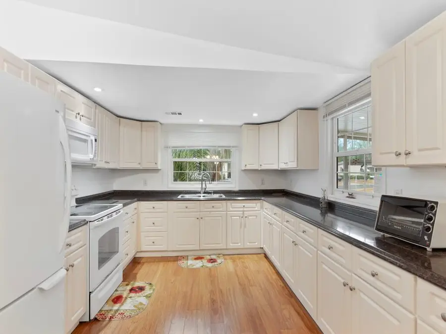 471 Tropical Isles Circle, Fort Pierce, FL 34982 - #3