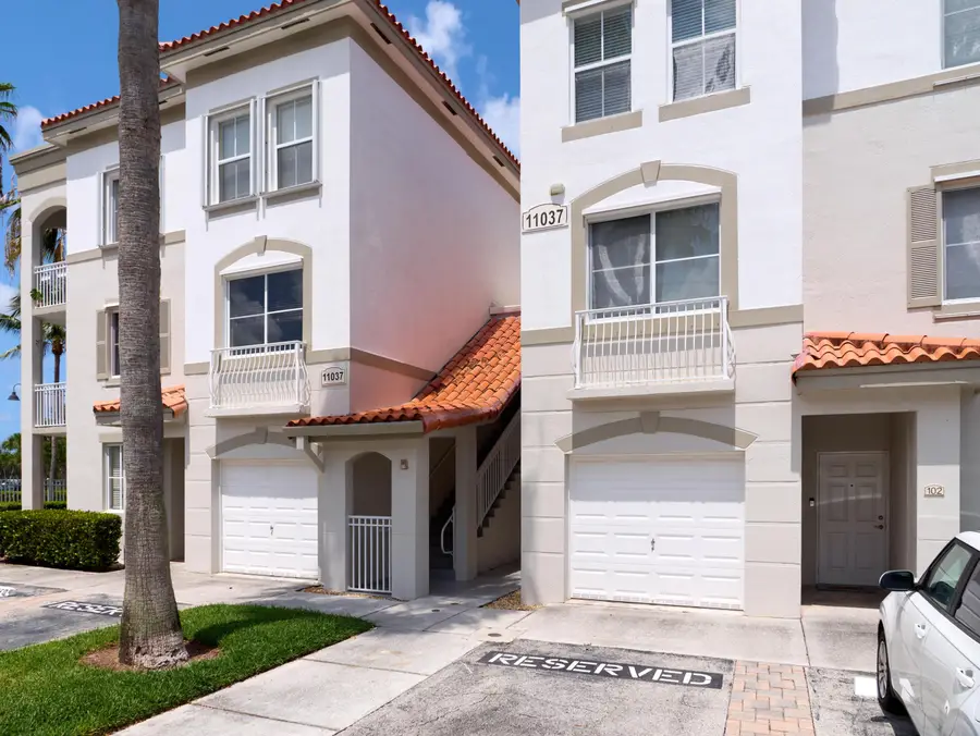 11037 Legacy Boulevard #201, Palm Beach Gardens, FL 33410 - #3