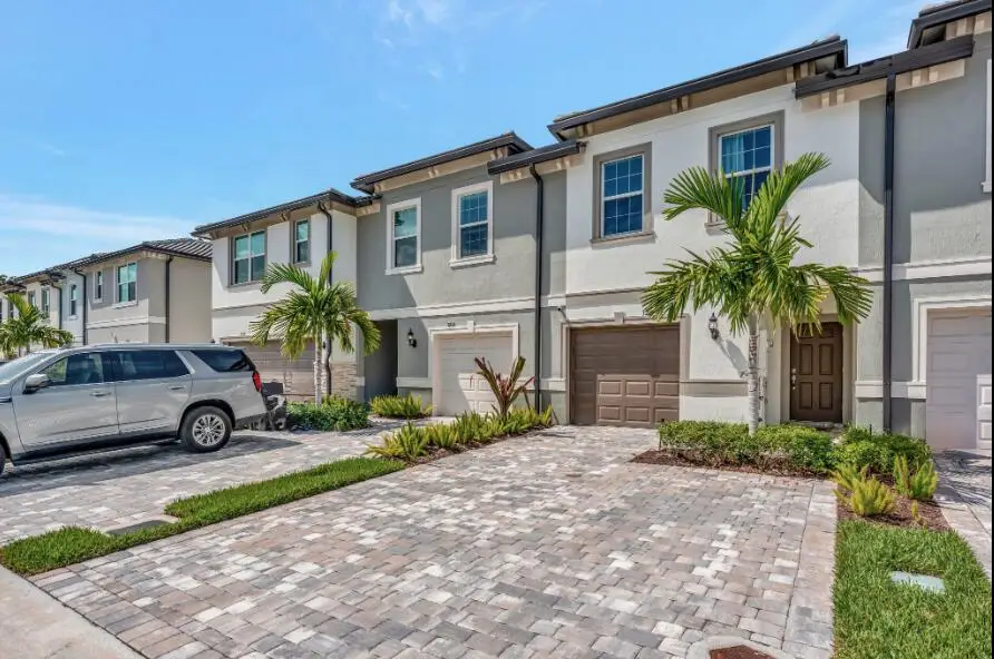 3247 Watercress Drive, Fort Lauderdale, FL 33311 - #3