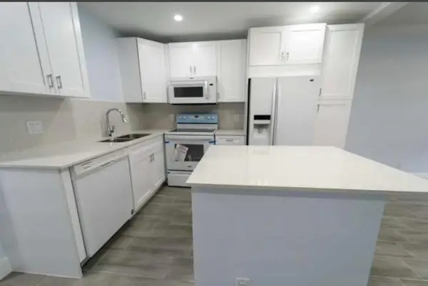 309 Windsor N, West Palm Beach, FL 33417
