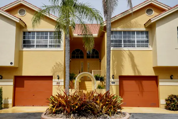 2121 S Ocean Boulevard #804, Hillsboro Beach, FL 33062