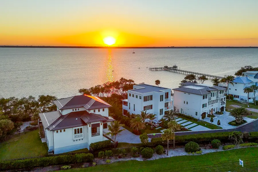 7683 Pelican Pointe Drive, Jensen Beach, FL 34957 - #2