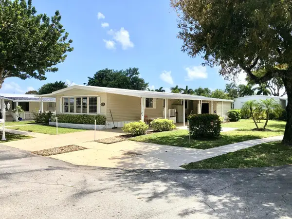 292 NW 53 Street, Deerfield Beach, FL 33064