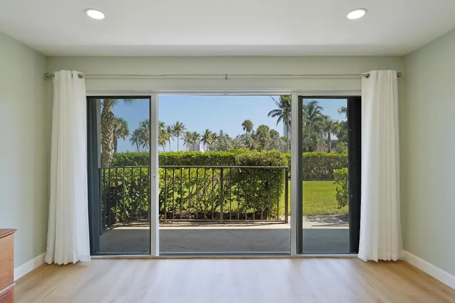 801 Lake Shore Drive #112, Lake Park, FL 33403 - #3