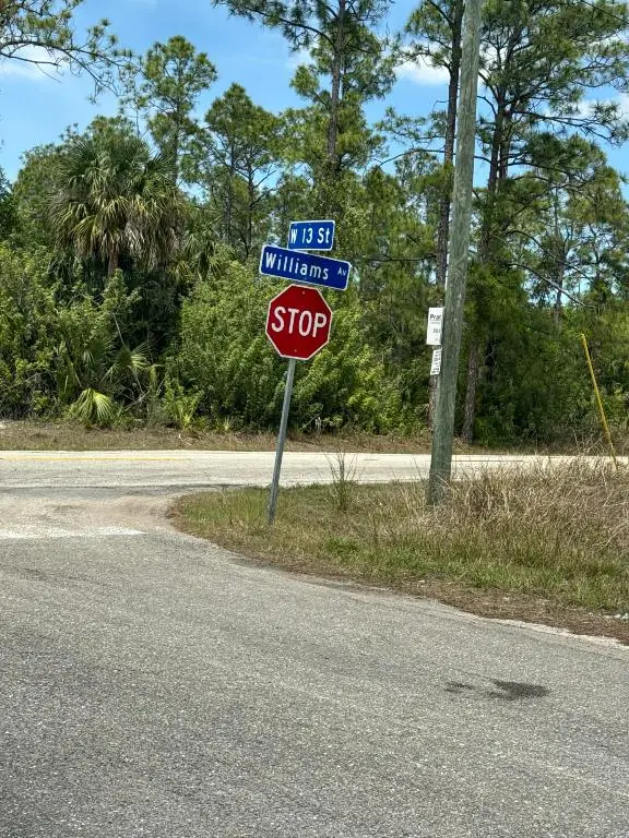 1003 W 13th Street Street, Lehigh Acres, FL 33972