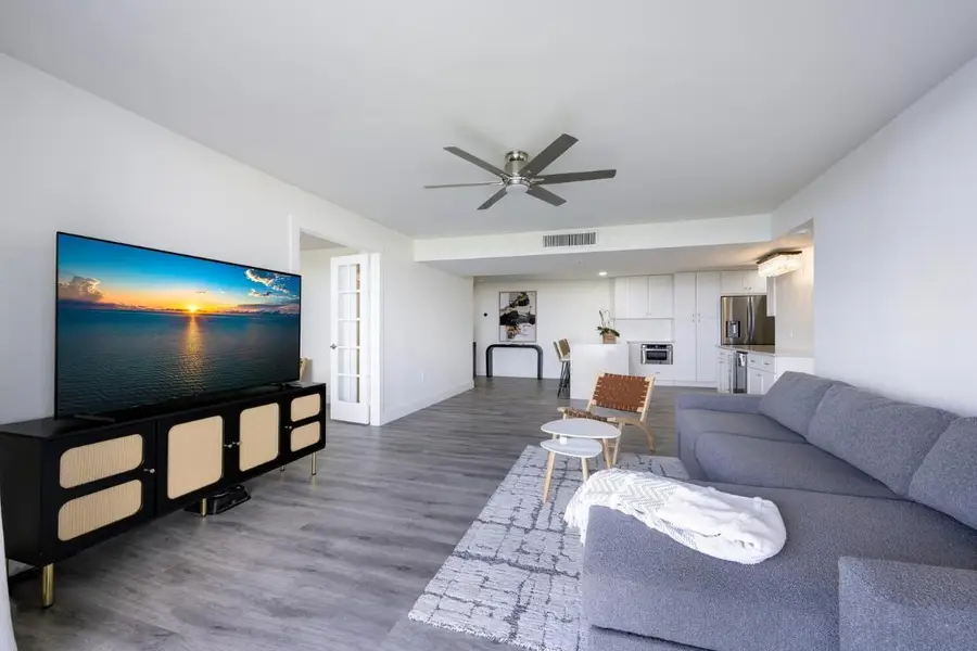 5600 N Flagler Drive #1207, West Palm Beach, FL 33407 - #2