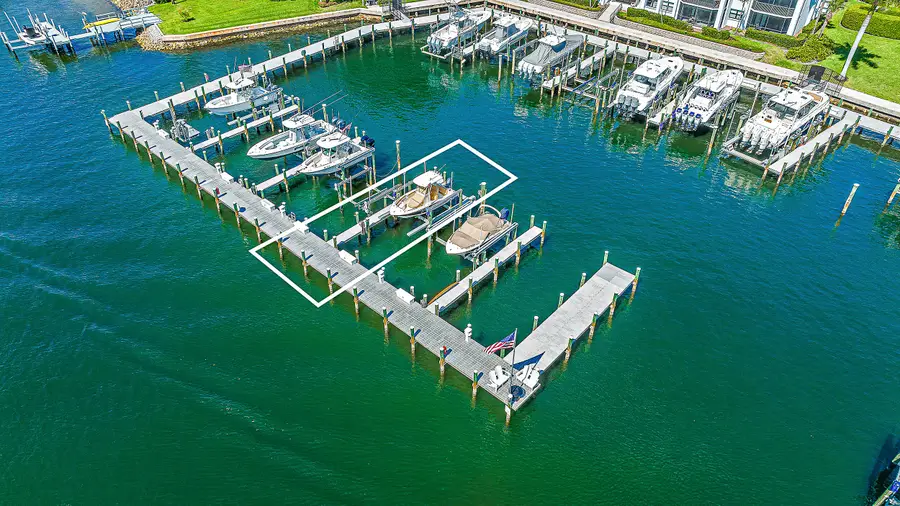 1015 Bay Colony Drive S #& Slip 17, North Palm Beach, FL 33408 - #2