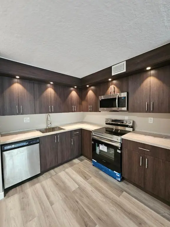 1850 N Congress Avenue #305, West Palm Beach, FL 33401