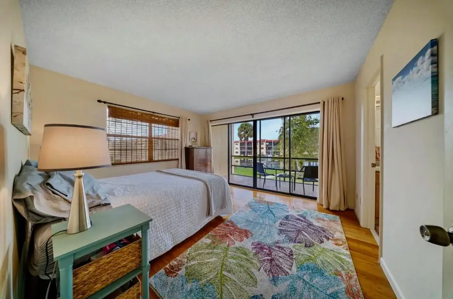 2050 Oleander Boulevard #2-206, Fort Pierce, FL 34950 - #2