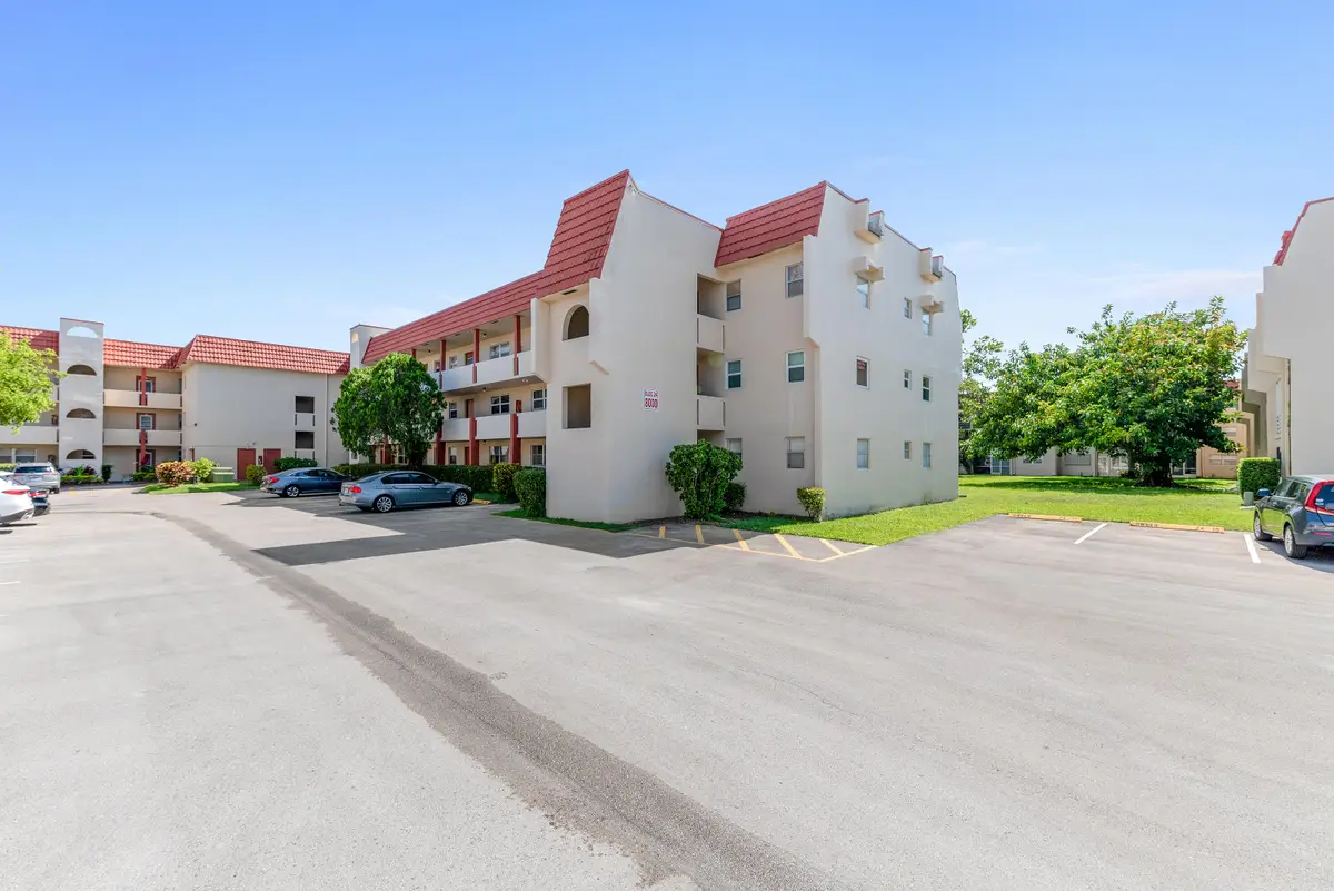 8000 Sunrise Lakes Drive E #112, Sunrise, FL 33322 - #1