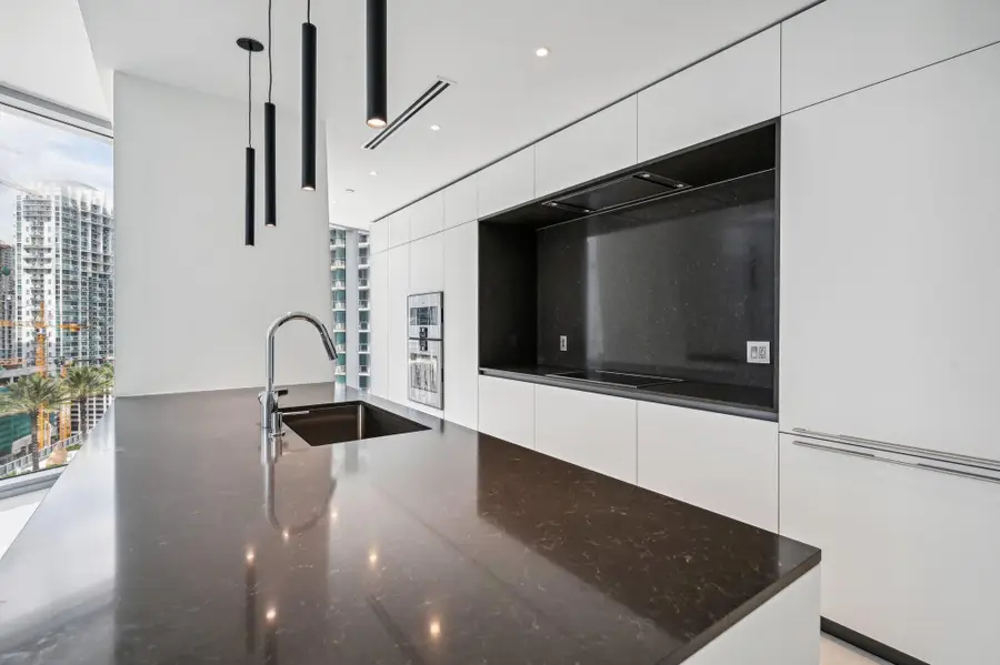 300 Biscayne Blvd Way #1907, Miami, FL 33131 - #3