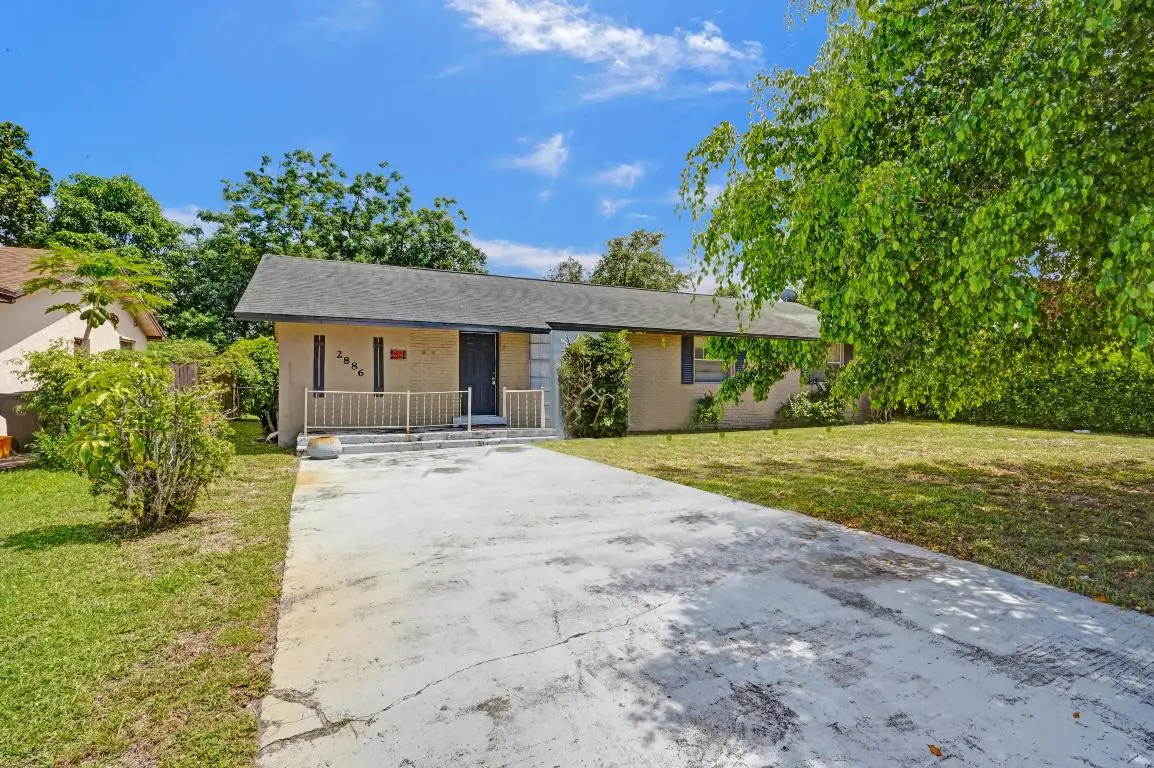 2886 Floral Road, Lake Worth, FL 33462 - #1