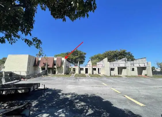 8921 Palm Tree Lane #8921, Pembroke Pines, FL 33024 - #1