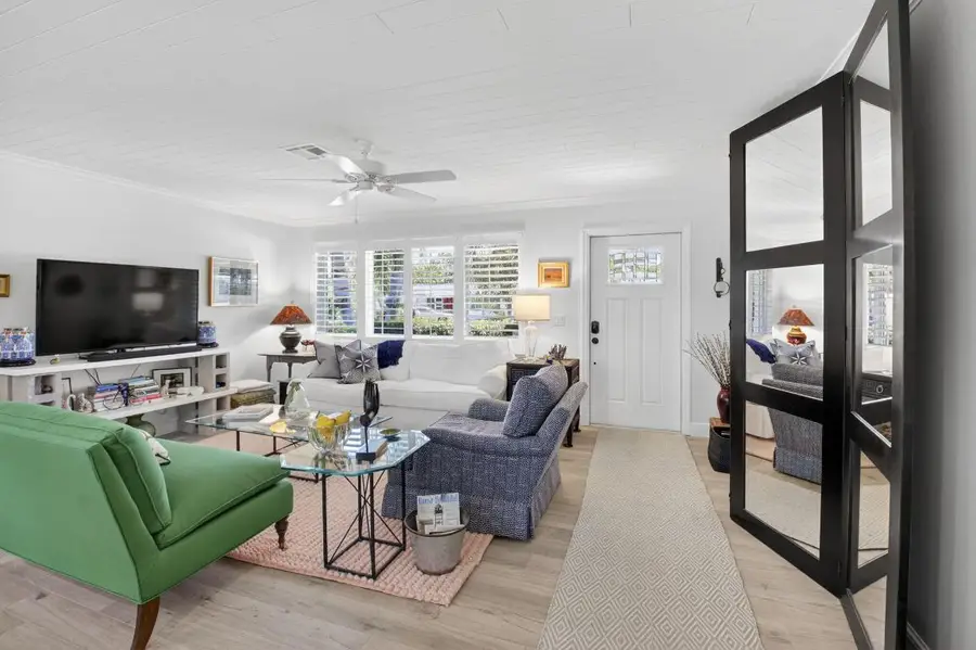 2702 SW 6th Street, Boynton Beach, FL 33435 - #3