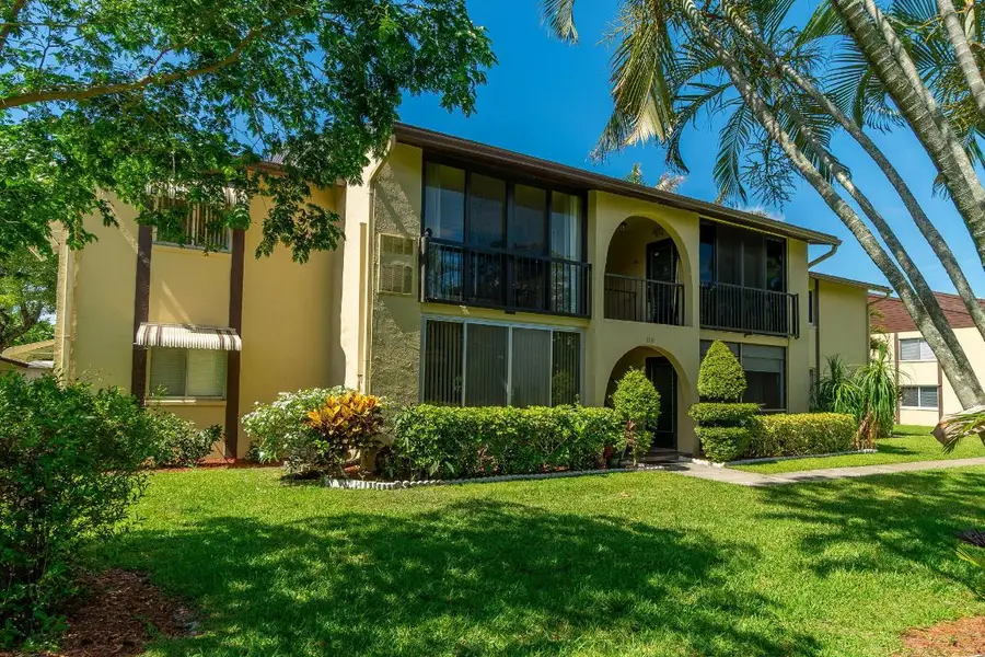 318 Pine Ridge Circle #C2, Greenacres, FL 33463 - #2