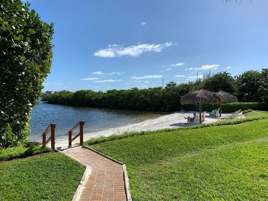 700 Scotia Drive #303, Hypoluxo, FL 33462 - #3